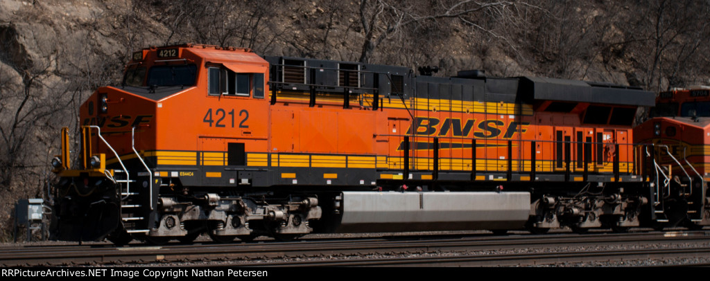 BNSF 4212
